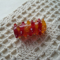Lined coiled beads