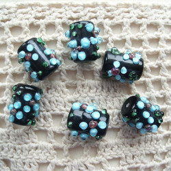 Piece coiled beads